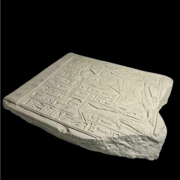 The Metropolitan Museum of Arts Egyptian Hatiay Stela Fragment Sculpture - Picture 5 of 10